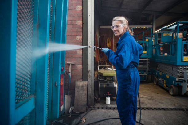 Best Commercial Building Pressure Washing  in Croydon, PA